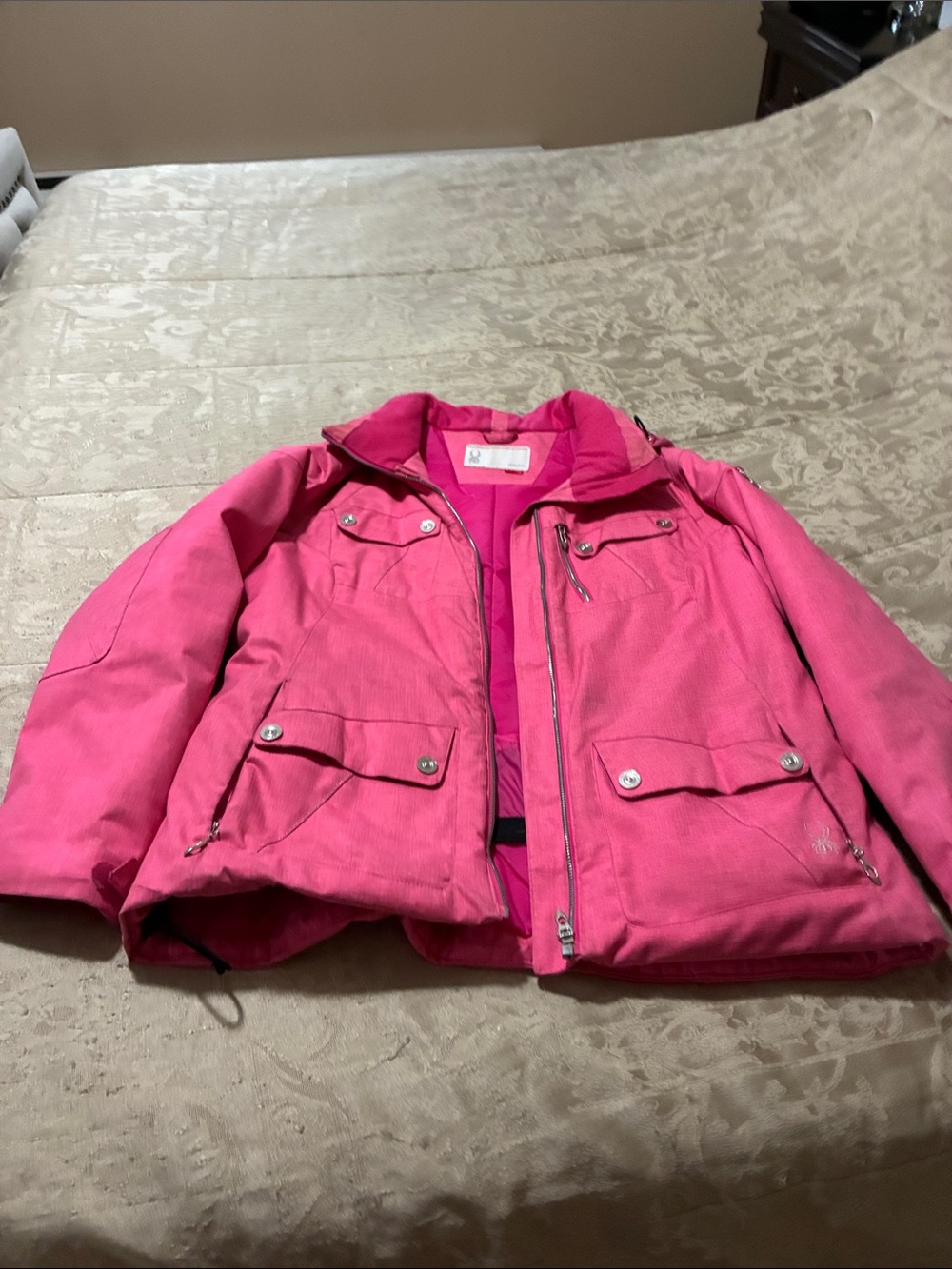 DC women Bright Pink Insulated Puffer Jacket